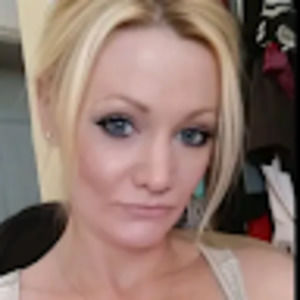 Meet your Posher, Chrystal